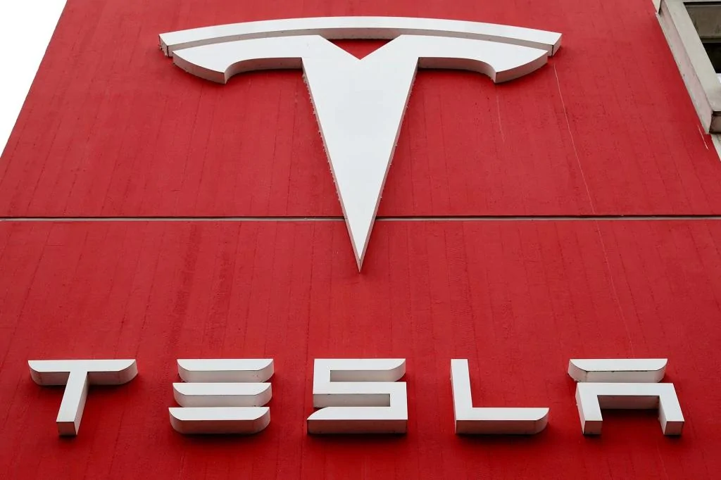Tesla Model 2 Tesla, SpaceX, Neuralink, The Boring Company = X, the super conglomerate. tesla-logo