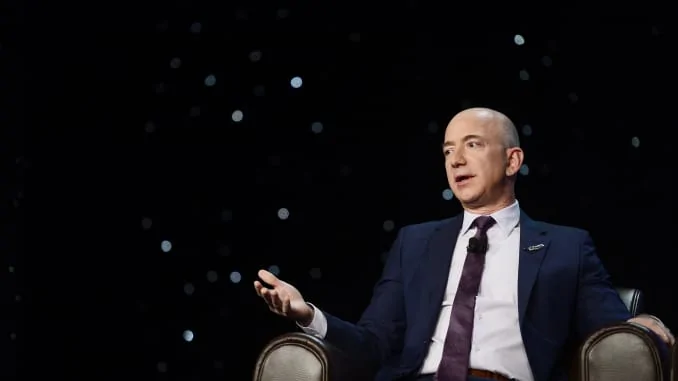 Tesla Model 2 Amazon responds to Elon Musk’s accusations of impeding SpaceX’s Starlink satellite internet plans 105833631-1554400164682gettyimages-520695236