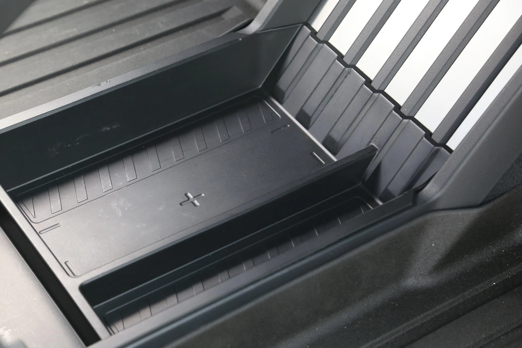 Tesla Model 2 ELECFRESH | Product Testing | Cybertruck Center Floor Storage Solution IMG_4752