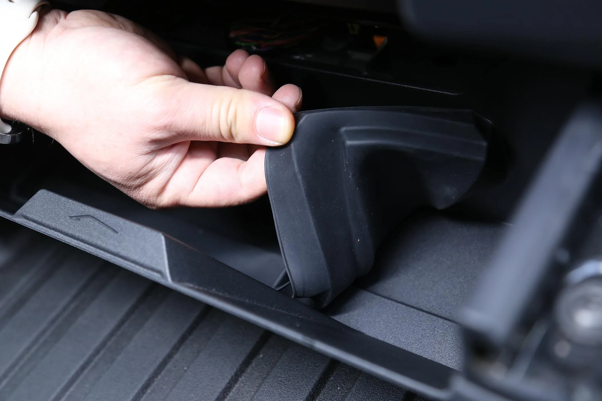 Tesla Model 2 ELECFRESH | Product Testing | Cybertruck Additional Storage Solution IMG_4282