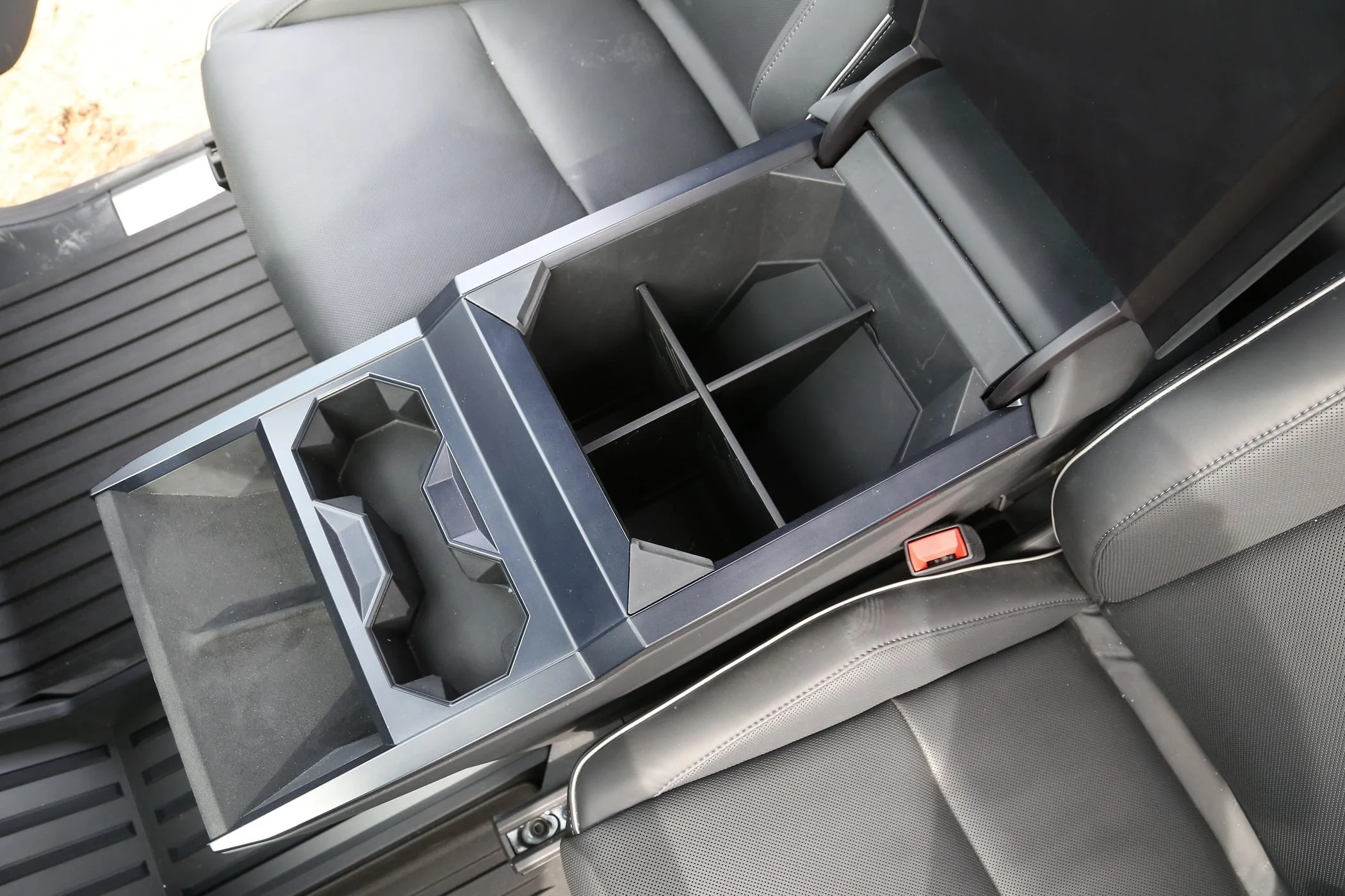 Tesla Model 2 ELECFRESH | Product Testing | The Cybertruck Center Console Organizer Solutions IMG_4500