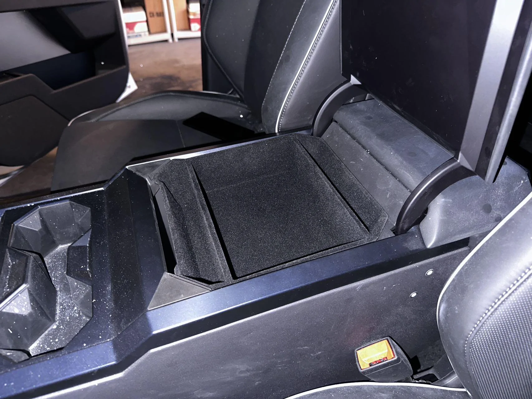 Tesla Model 2 [Extra 10% OFF] Elecfresh Center Console Organizer has discount now! _20240315101335