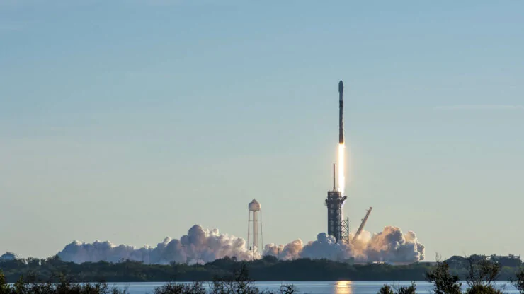 Tesla Model 2 SpaceX Accuses Amazon of Trying To Slow Down Starlink Rollout SPACEX-STARLINK-LAUNCH-JANUARY-20-2021-740x416