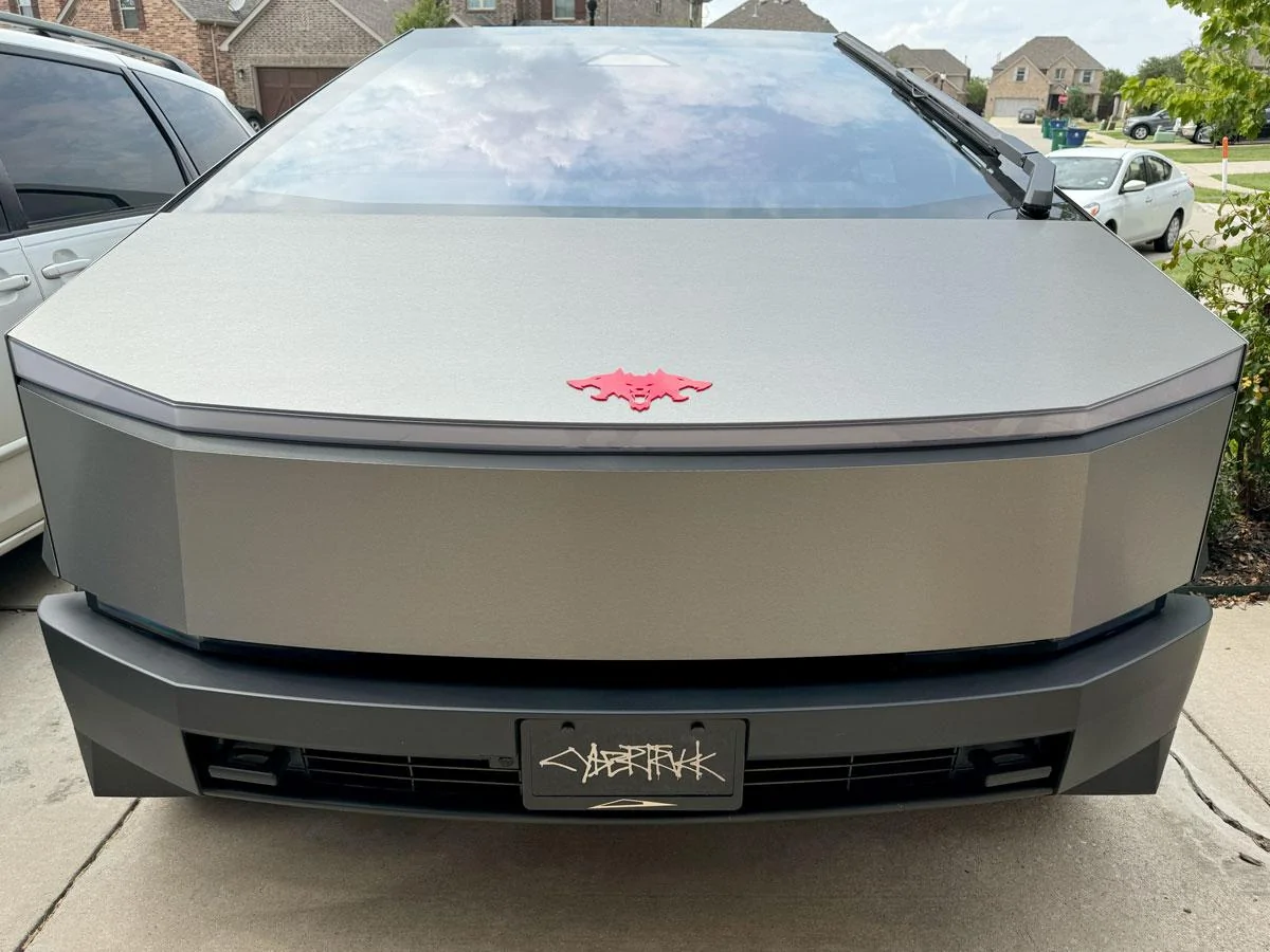 Tesla Model 2 ⚜️ Mirrored gold and gloss red Cyberbeast emblems now available emblem-red-front-hood