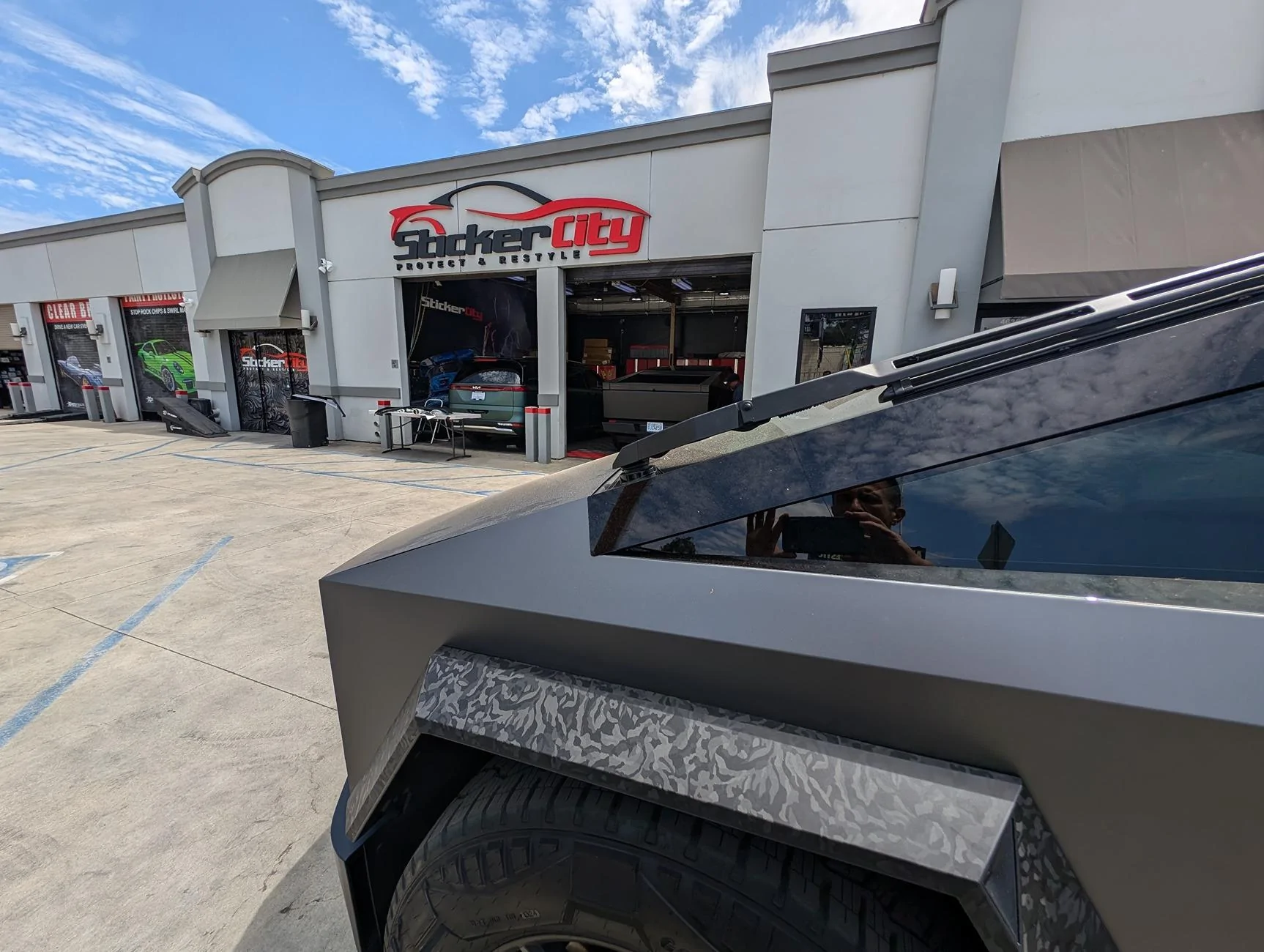 Tesla Model 2 DIY Fender Flare Vinyl Wrap Kits for a Tough Look Upgrade to Your Cybertruck CYBERT~3