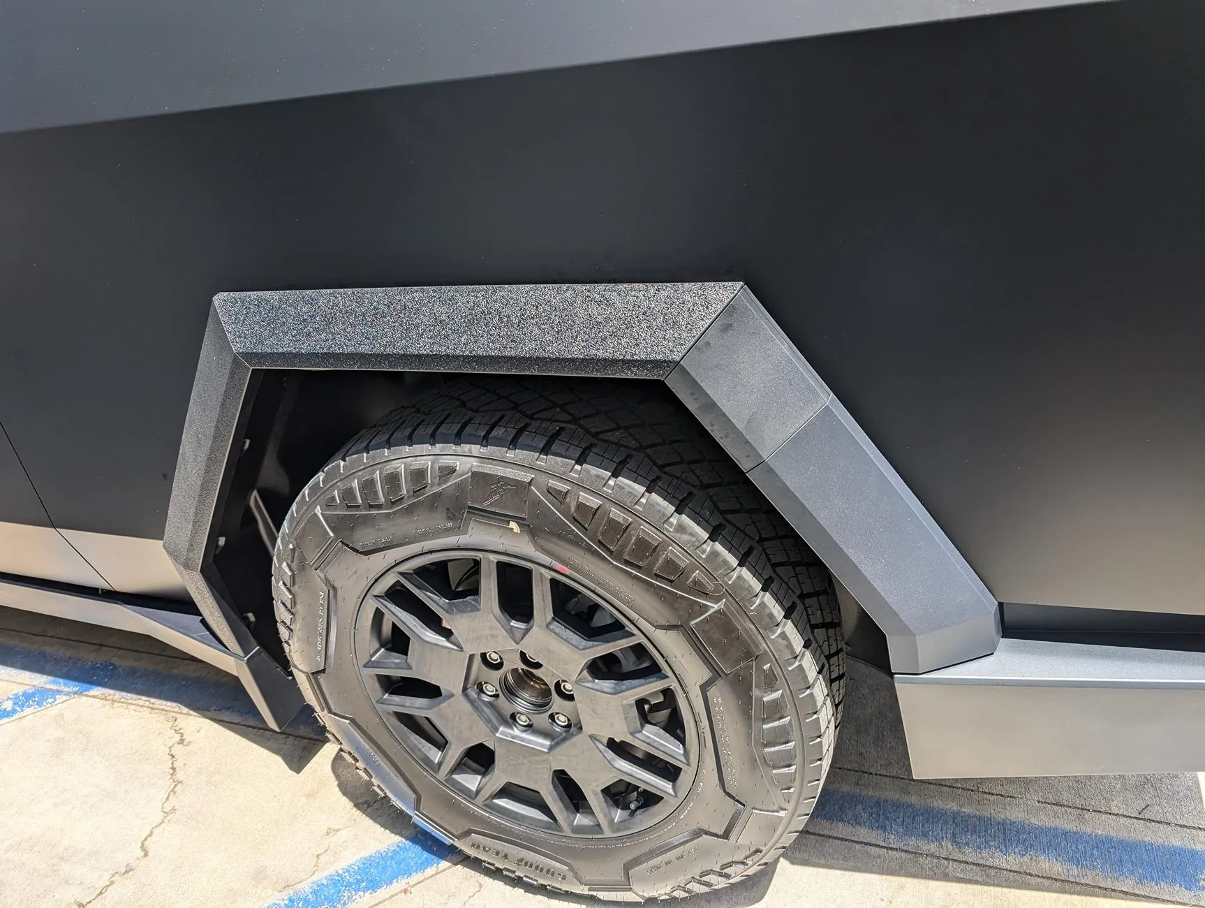Tesla Model 2 DIY Fender Flare Vinyl Wrap Kits for a Tough Look Upgrade to Your Cybertruck CYBERT~1
