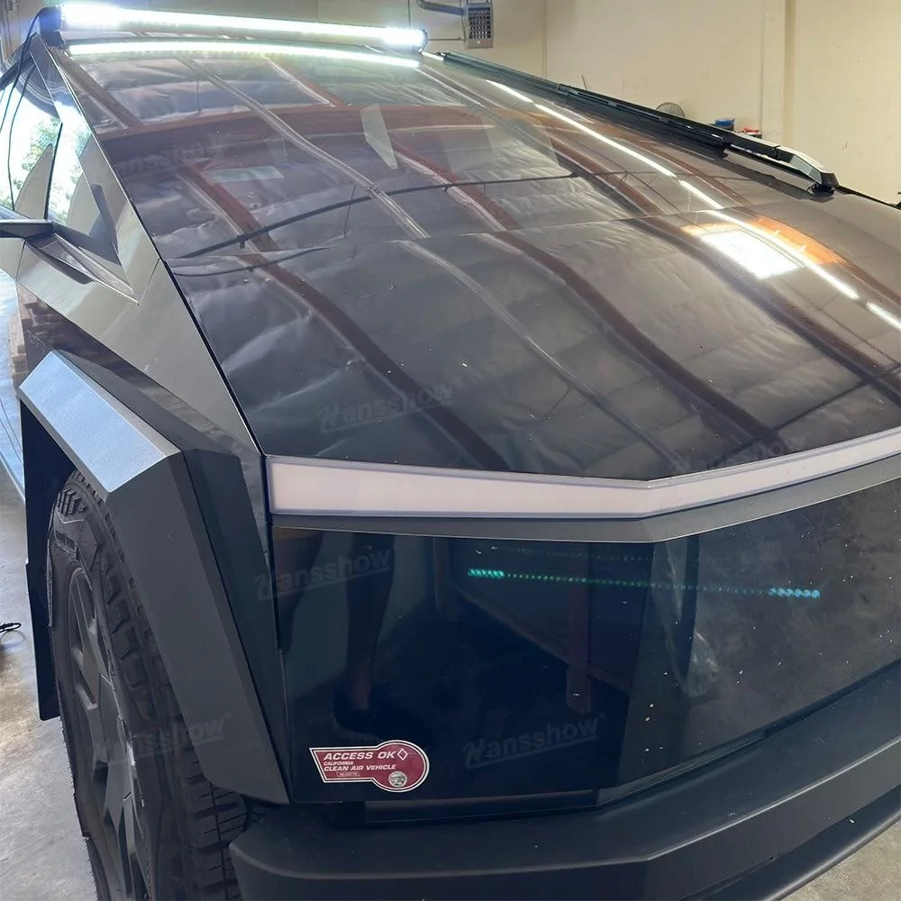 Tesla Model 2 Largest LIGHTBAR 52-inch light bar effectively focused and projected to near and far areas, providing a wider angle and farther range of vision! 1_6525278e-5a69-4270-ad41-7a0b2846178