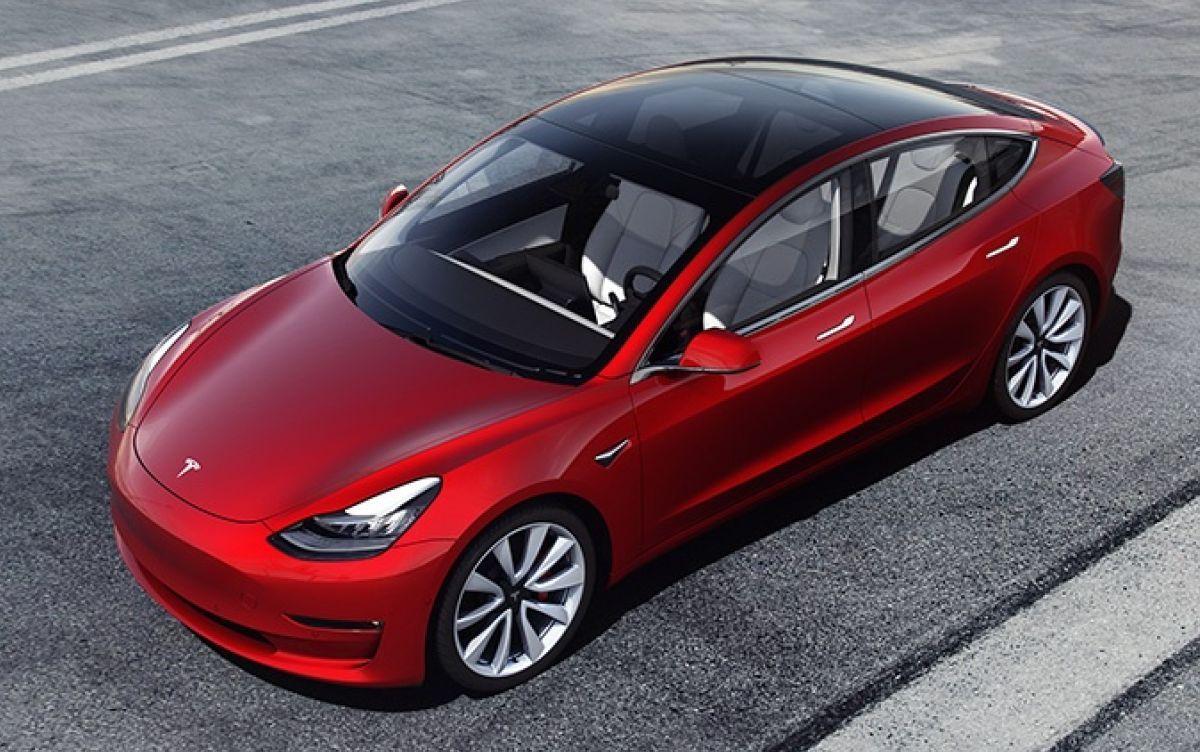 Tesla Model 2 Apple confirms hiring of Ulrich Kranz, former CEO of EV company Canoo image