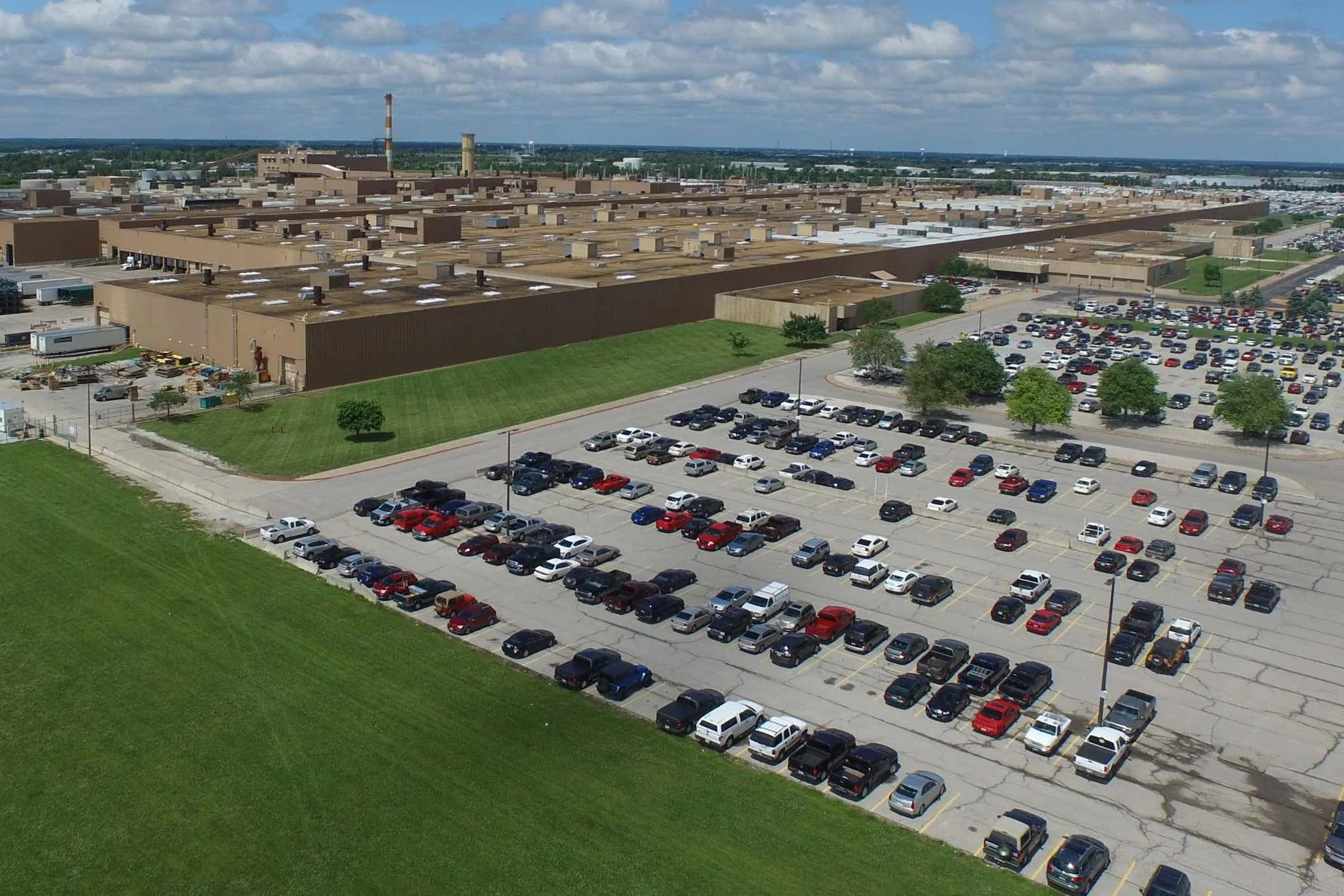 Tesla Model 2 Tesla Driver Ticketed After Parking 'Foreign Car in Domestic Lot' at GM Factory message-editor%2F1624641236793-inlin